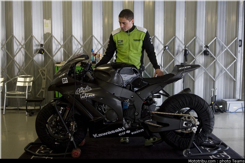sbk_2011_tests_kawasaki_2