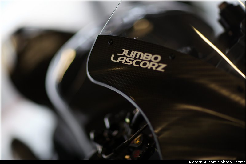 sbk_2011_tests_lascorz_07