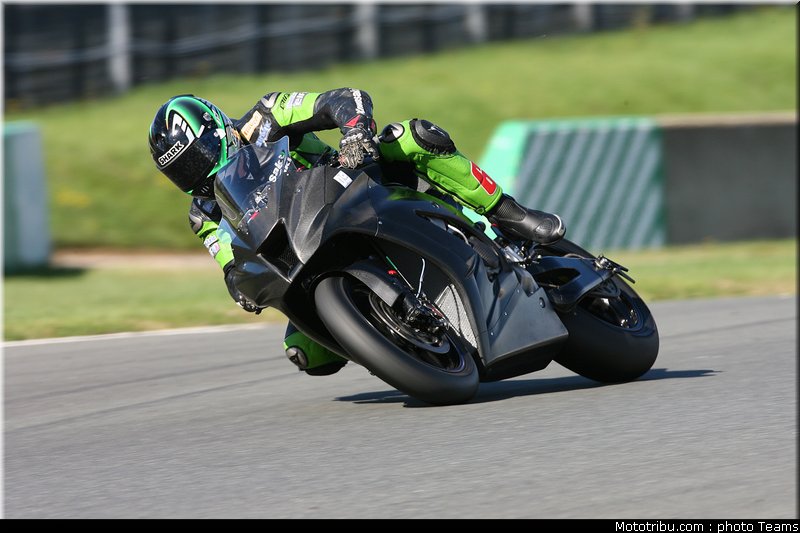 sbk_2011_tests_sykes_22