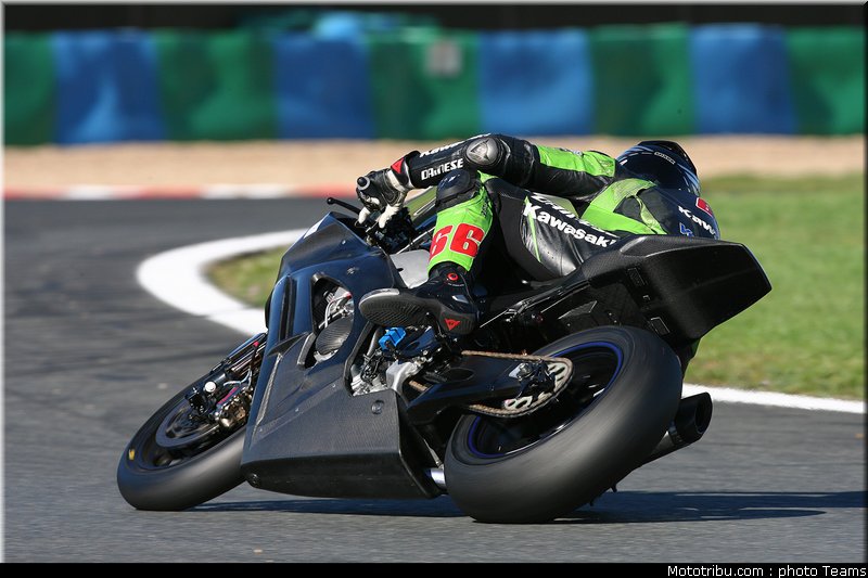sbk_2011_tests_sykes_25