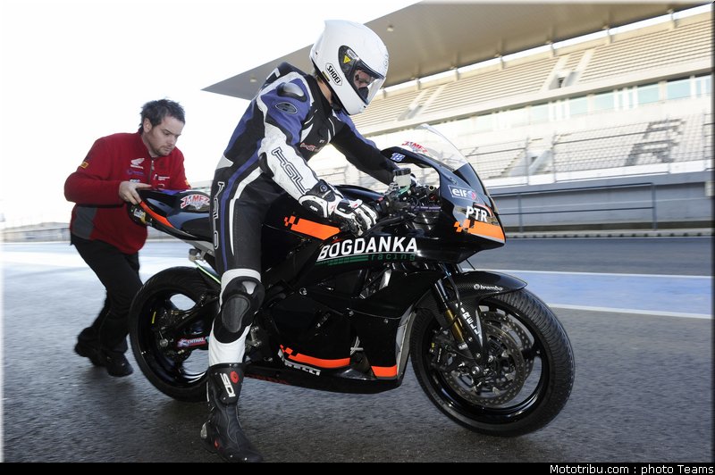 supersport_2011_tests_ellison_13