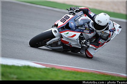 sbk_2011_tests_badovini_01.jpg