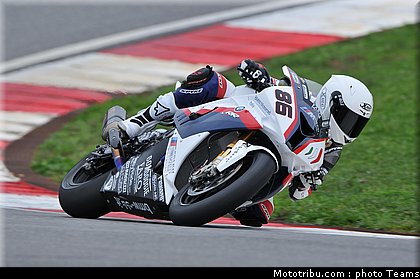 sbk_2011_tests_badovini_05.jpg