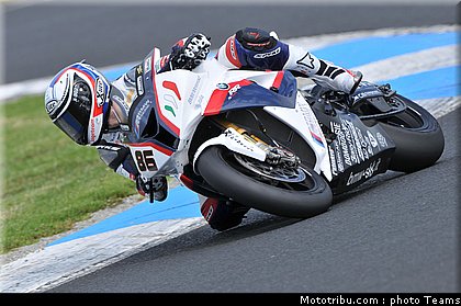 sbk_2011_tests_badovini_23.jpg
