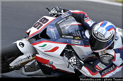 sbk_2011_tests_badovini_24.jpg
