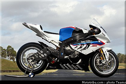 sbk_2011_tests_corser_08.jpg