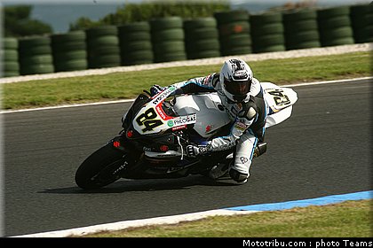 sbk_2011_tests_fabrizio_13.jpg