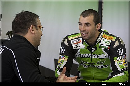 sbk_2011_tests_kawasaki_6.jpg