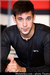 sbk_2011_tests_lascorz_05.jpg