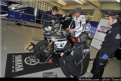 sbk_2011_tests_melandri_1.jpg
