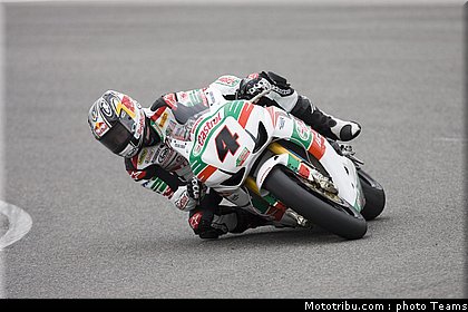 sbk_2011_tests_rea_12.jpg