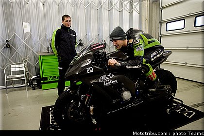 sbk_2011_tests_sykes_11.jpg