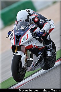 sbk_2011_tests_toseland_04.jpg