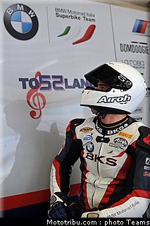 sbk_2011_tests_toseland_10.jpg