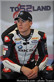 sbk_2011_tests_toseland_16.jpg