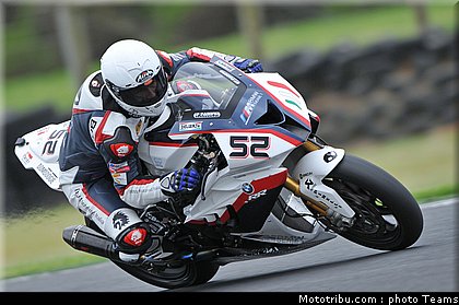 sbk_2011_tests_toseland_35.jpg