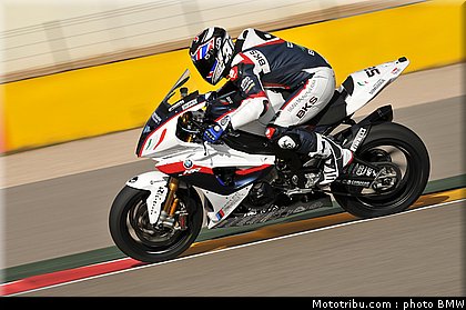 sbk_test_bmw_italia_aragon_2011_009.jpg