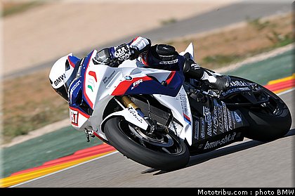 sbk_test_bmw_italia_aragon_2011_019.jpg