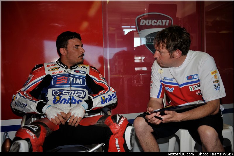 sbk_giugliano_001_australie_2012_philip_island