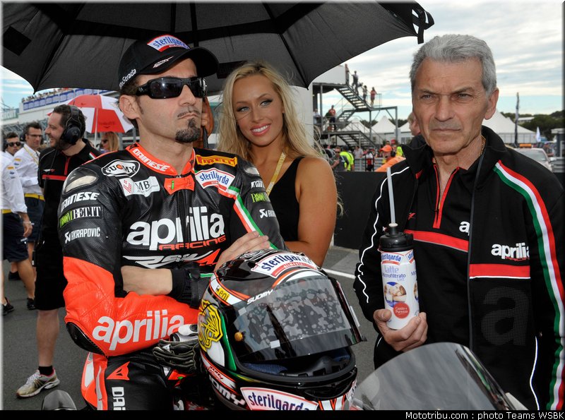 sbk_pitbabe_001_australie_2012_philip_island