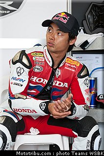 sbk_aoyama_004_australie_2012_philip_island.jpg