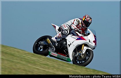 sbk_aoyama_011_australie_2012_philip_island.jpg