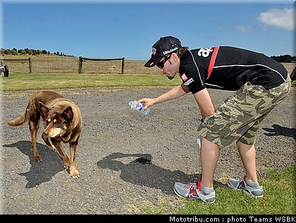 sbk_biaggi_002_australie_2012_philip_island.jpg