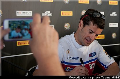 sbk_checa_007_australie_2012_philip_island.jpg