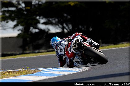 sbk_checa_022_australie_2012_philip_island.jpg