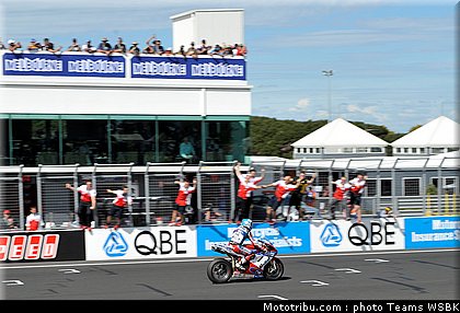 sbk_checa_028_australie_2012_philip_island.jpg