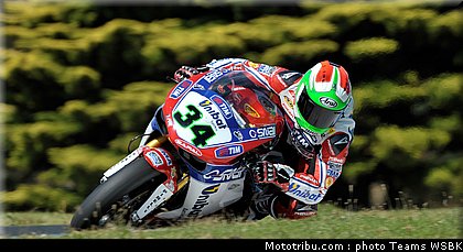 sbk_giugliano_005_australie_2012_philip_island.jpg