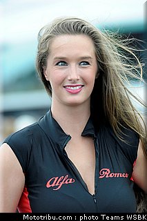 sbk_pitbabe_008_australie_2012_philip_island.jpg