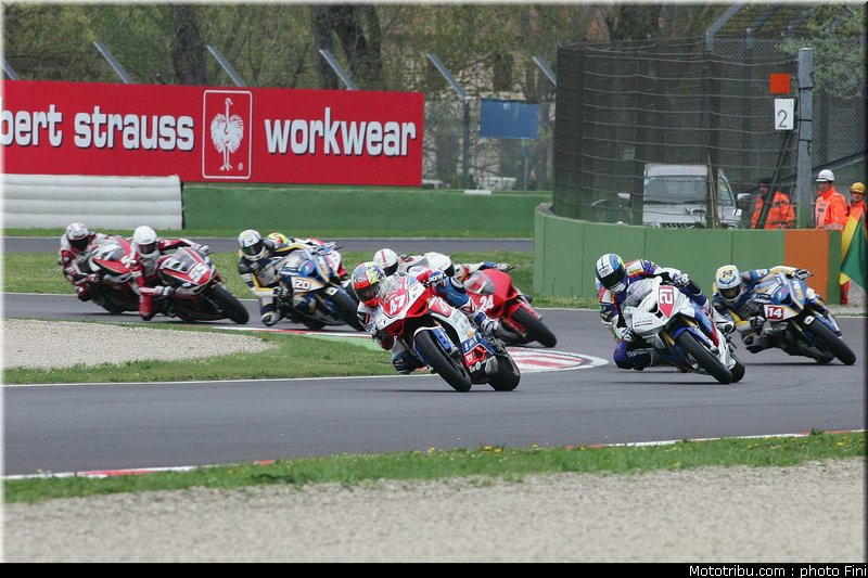 1000_superstock_019_imola_2012