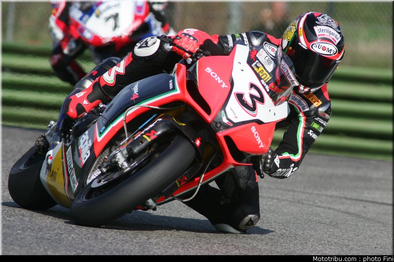 superbike_biaggi_004_imola_2012