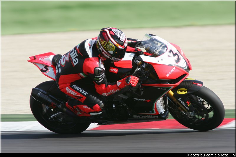 superbike_biaggi_006_imola_2012