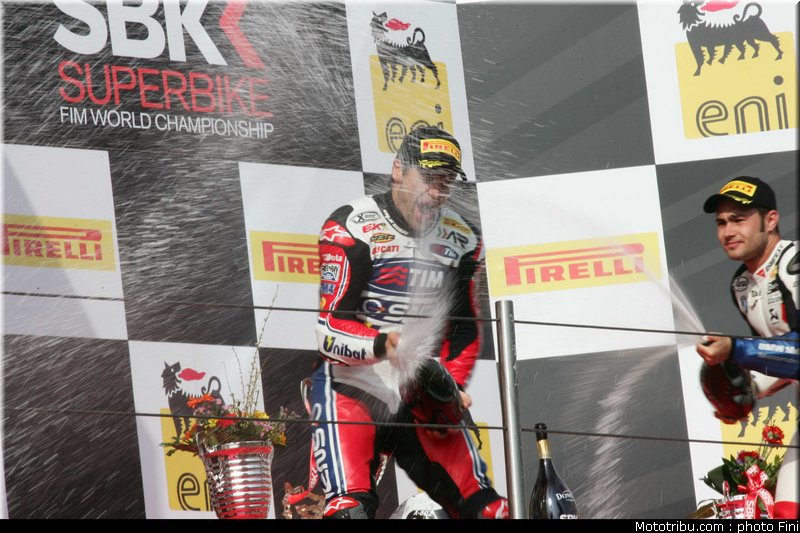 superbike_checa_022_imola_2012