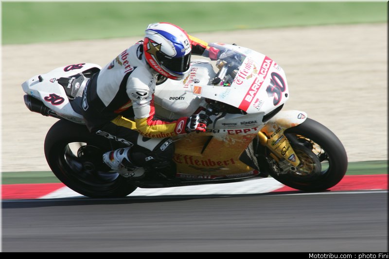 superbike_guintoli_005_imola_2012