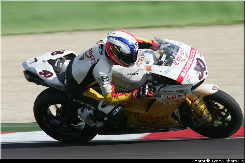 superbike_guintoli_006_imola_2012