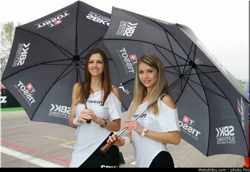 superbike_pit_babe_003_imola_2012