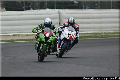 1000_superstock_014_imola_2012.jpg