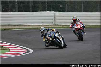1000_superstock_017_imola_2012.jpg