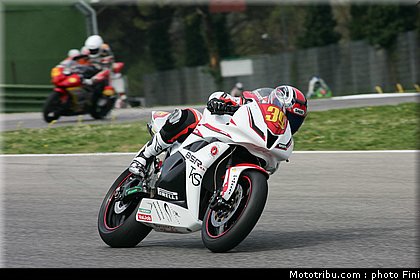 600_superstock_suchet_001_imola_2012.jpg