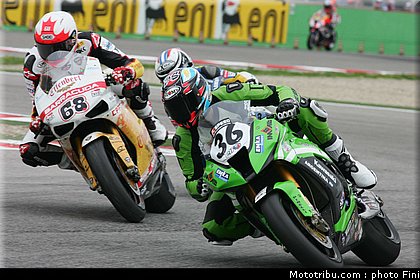 superbike_014_imola_2012.jpg