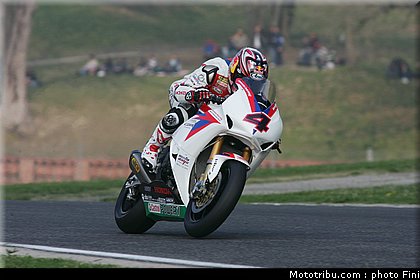 superbike_aoyama_003_imola_2012.jpg