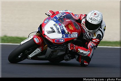 superbike_checa_019_imola_2012.jpg