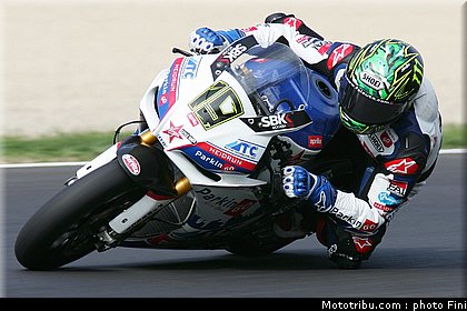 superbike_davies_003_imola_2012.jpg
