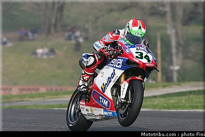 superbike_giugliano_005_imola_2012.jpg