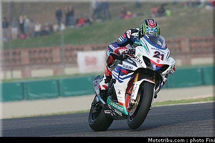 superbike_hopkins_004_imola_2012.jpg