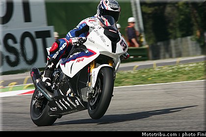 superbike_melandri_003_imola_2012.jpg