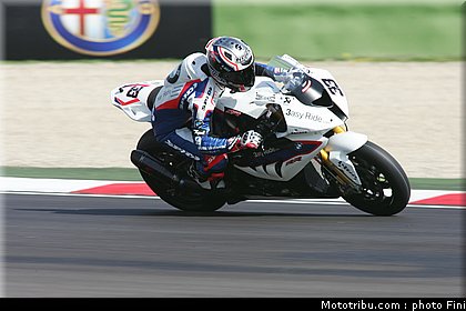 superbike_melandri_004_imola_2012.jpg